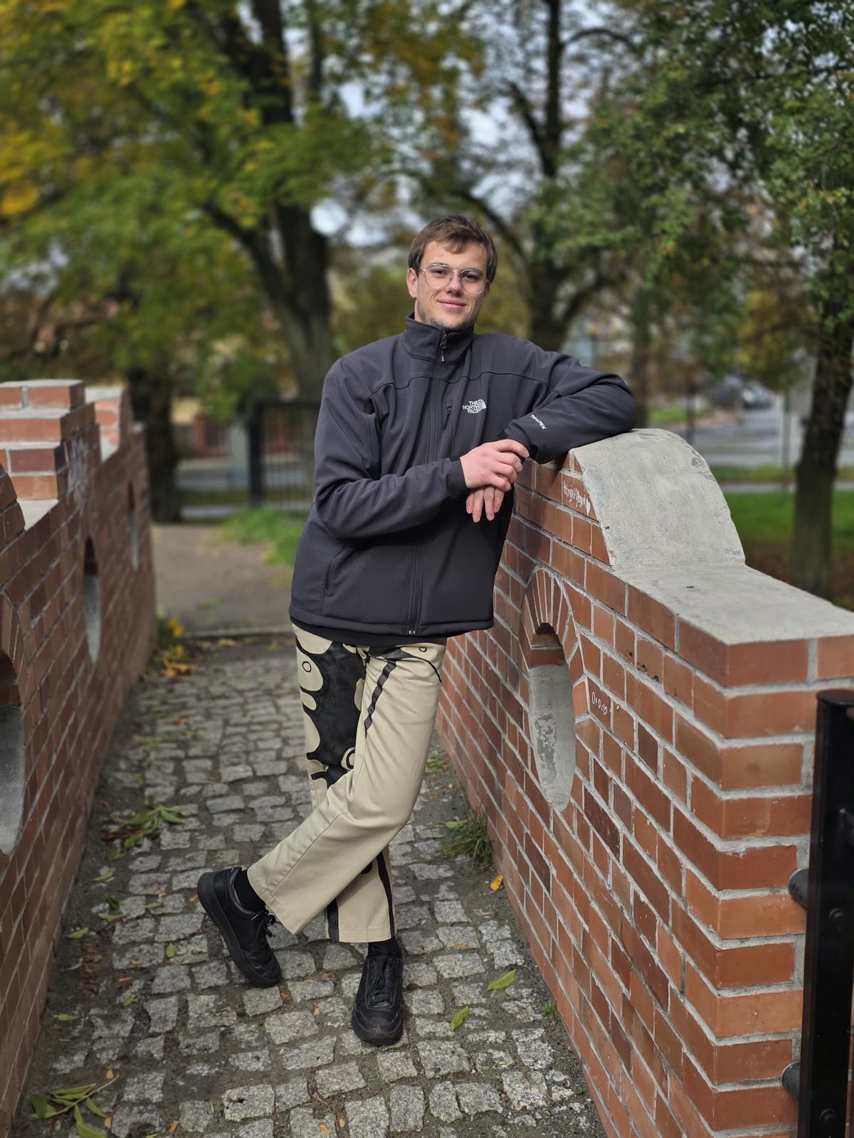 Vladyslav Khomutovskyi